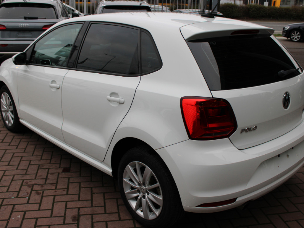 2016 Volkswagen Polo