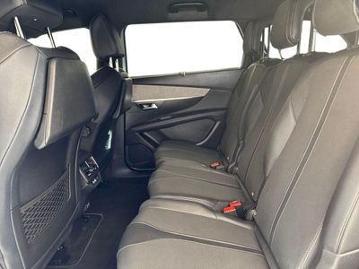 2024 Peugeot 5008