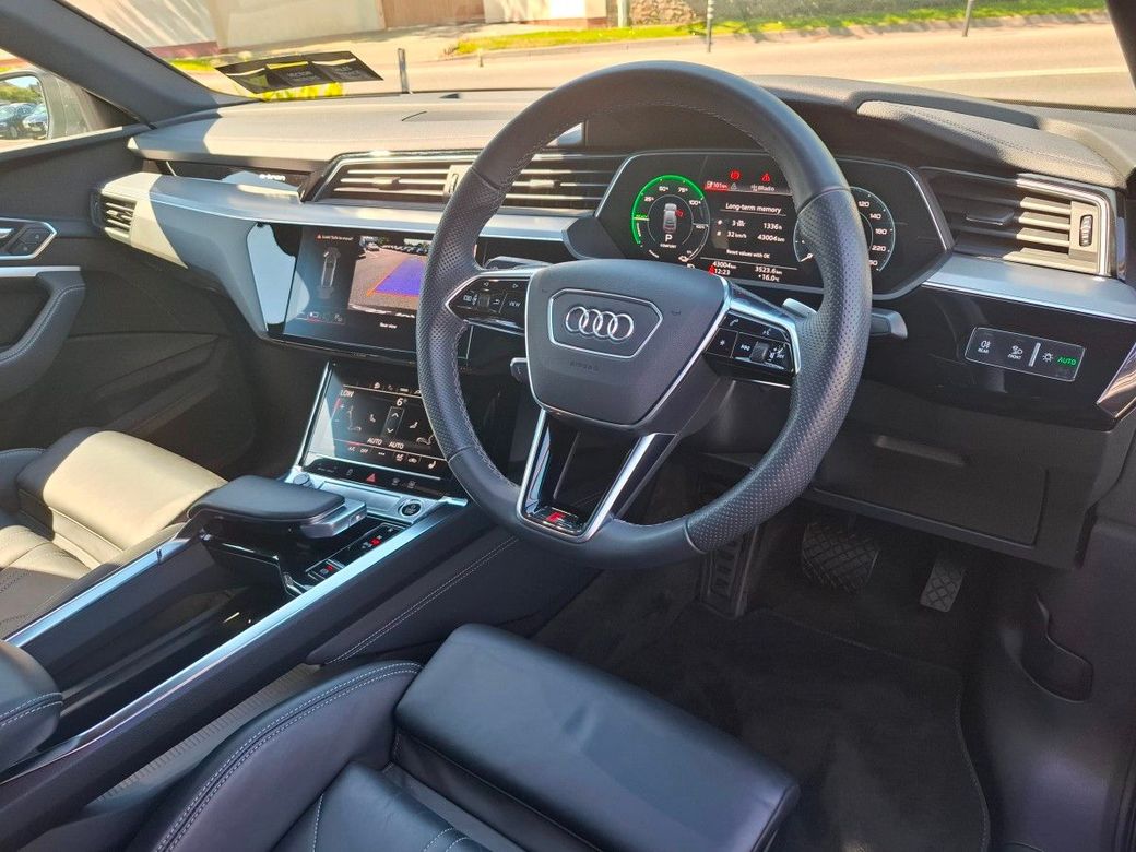 2023 Audi e-tron