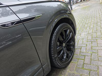 2022 Volkswagen Touareg