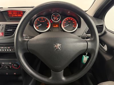 2010 Peugeot 207
