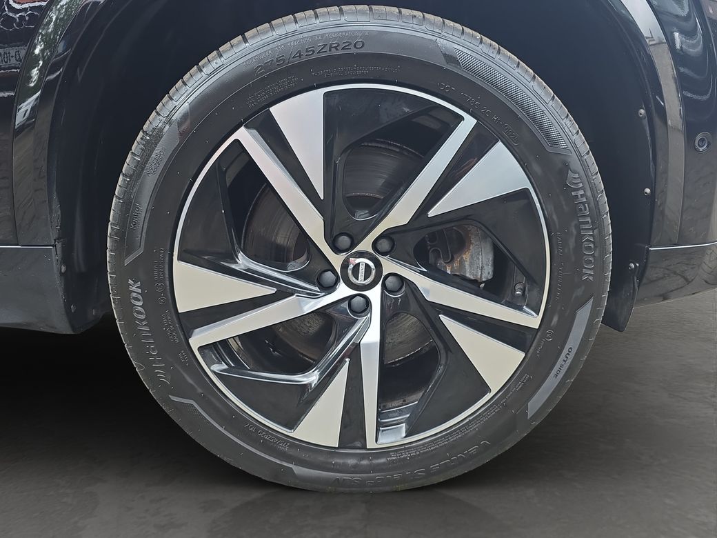 2022 Volvo XC90