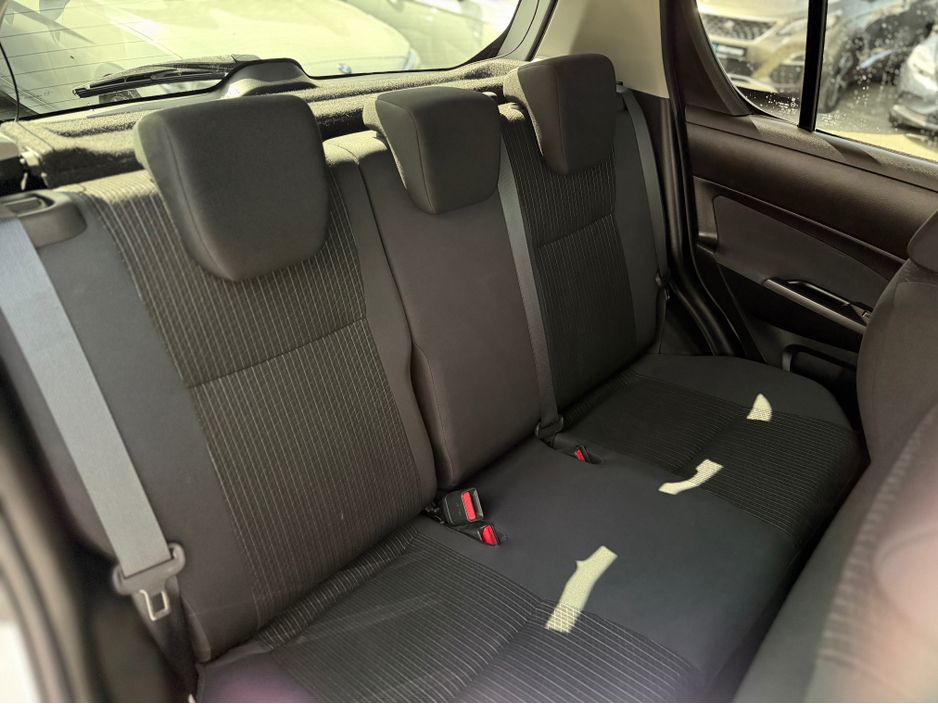 2015 Suzuki Swift