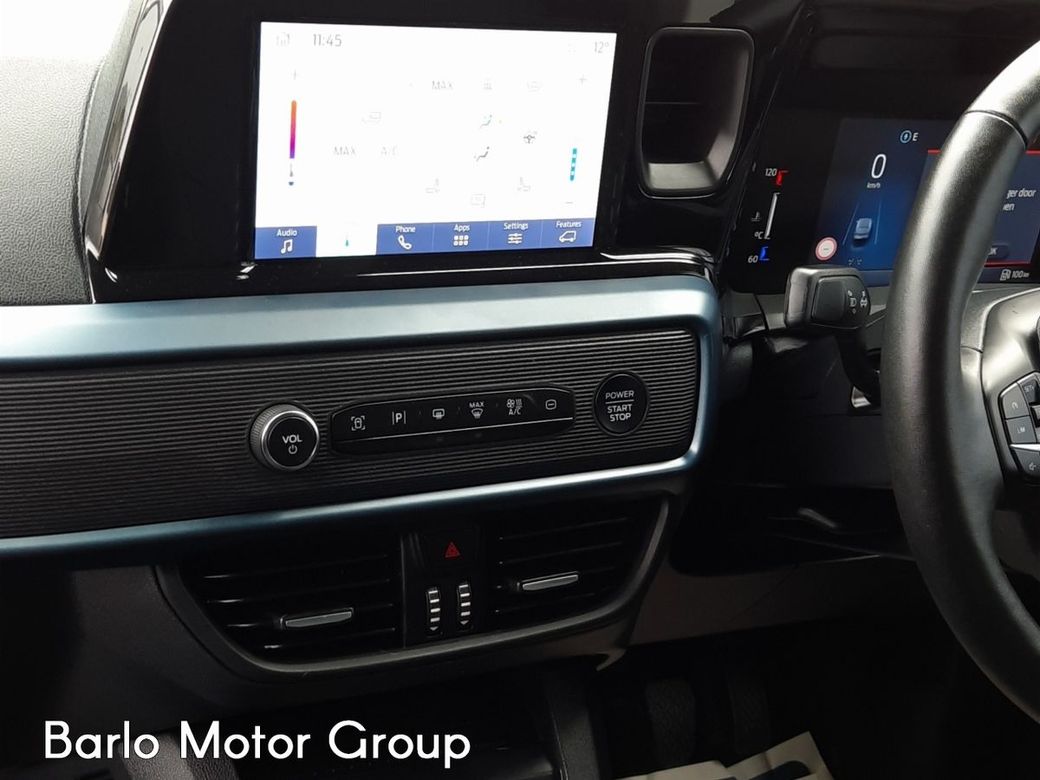 2025 Ford Transit Courier