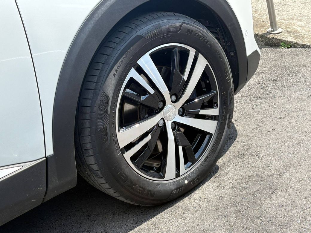 2021 Peugeot 3008