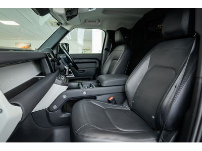2022 Land Rover Defender