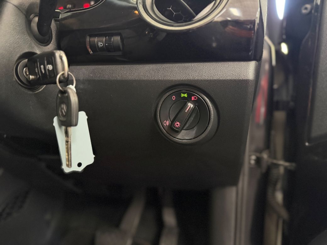 2015 Volkswagen up!