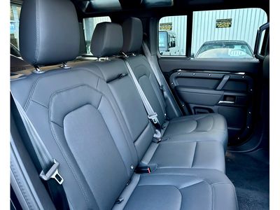 2025 Land Rover Defender