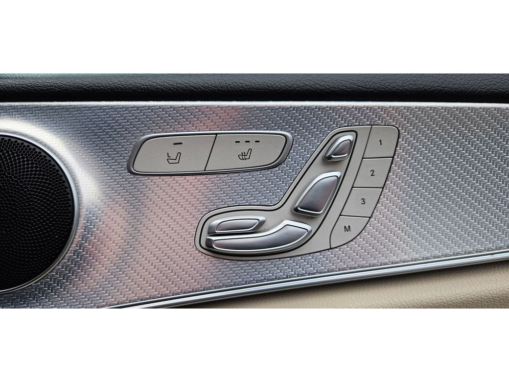 2019 Mercedes-Benz E 220