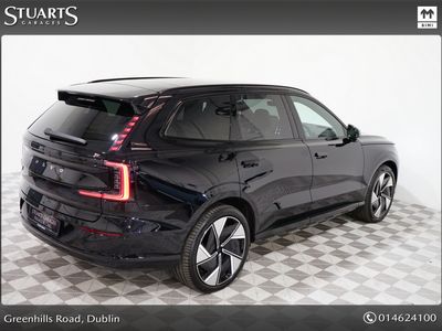 2026 Volvo EX90