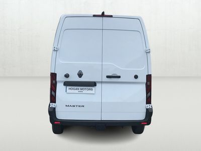 2025 Renault Master