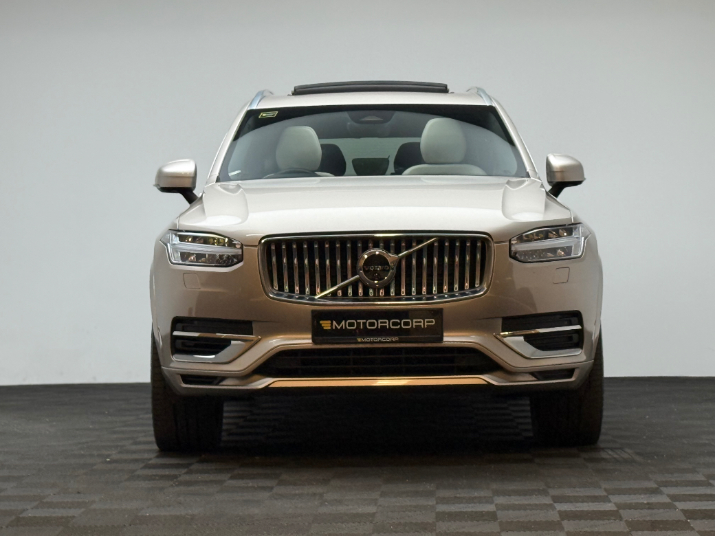 2023 Volvo XC90
