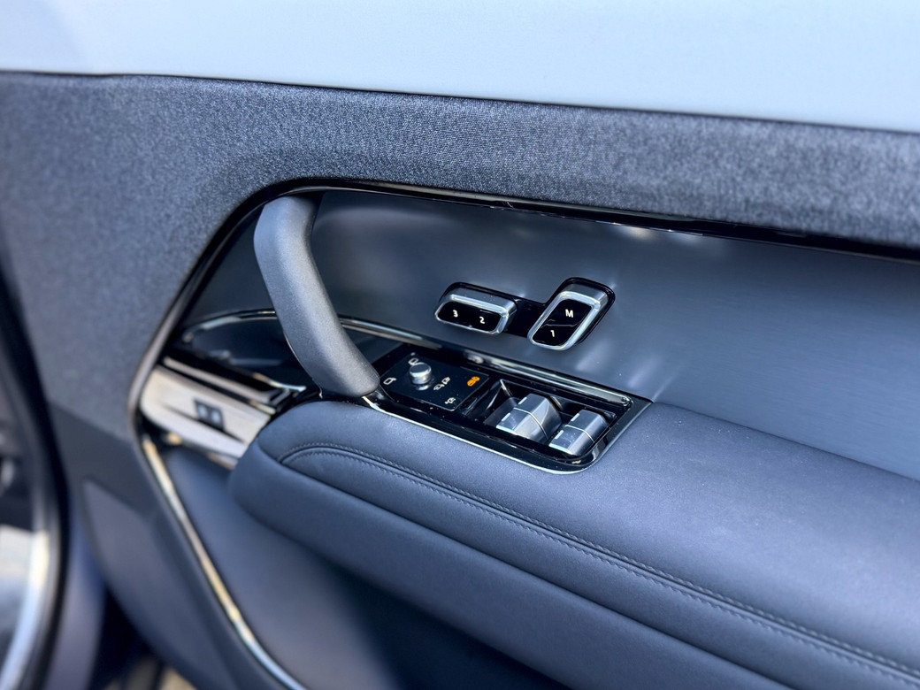 2023 Land Rover Range Rover Sport