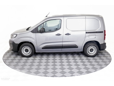 2026 Peugeot Partner