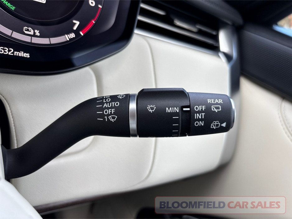 2025 Land Rover Range Rover