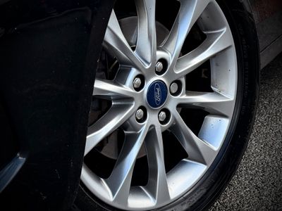 2020 Ford Mondeo