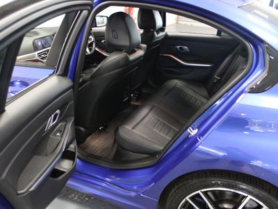 2021 BMW 330