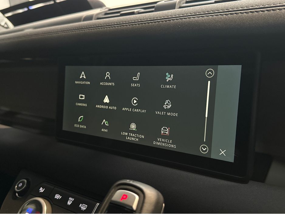 2023 Land Rover Defender