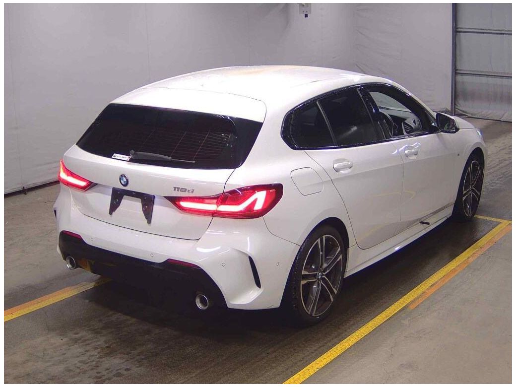 2021 BMW 1 Series