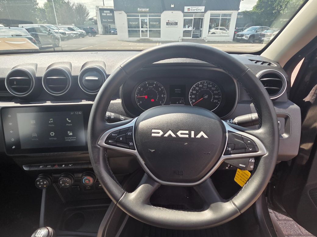 2023 Dacia Duster