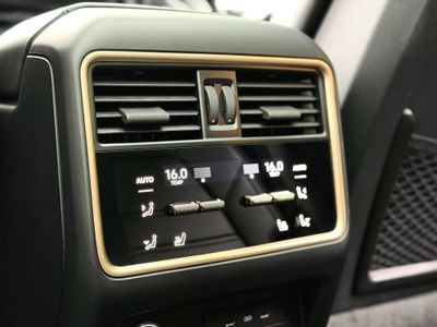 2025 Porsche Cayenne