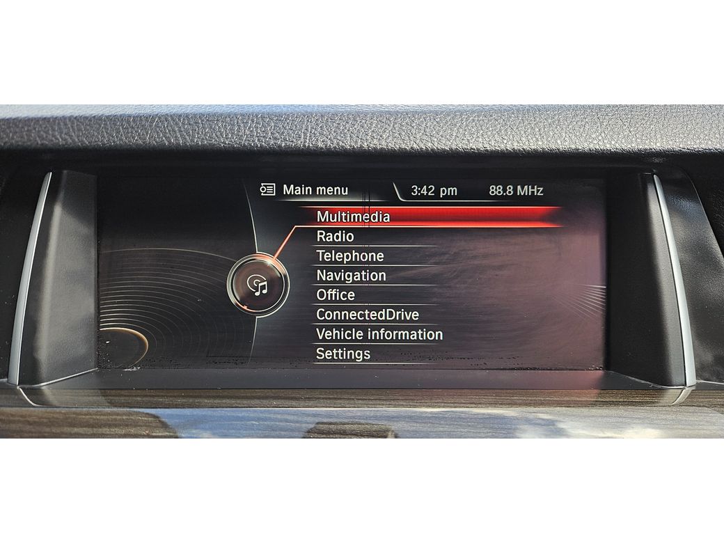 2015 BMW 523