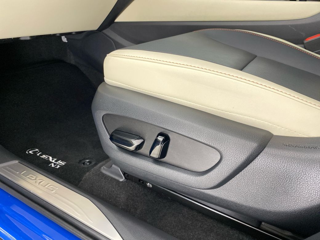 2024 Lexus NX 450H+