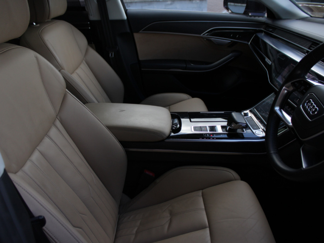 2018 Audi A8