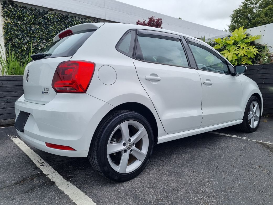 2017 Volkswagen Polo