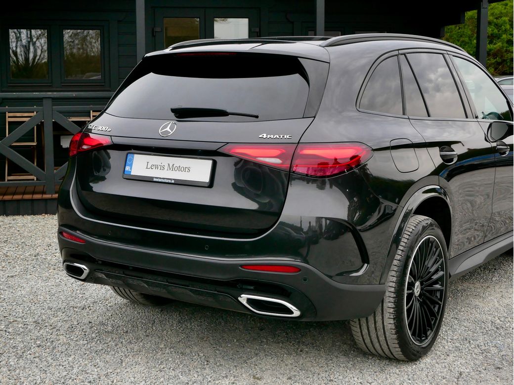 2025 Mercedes-Benz GLC Class