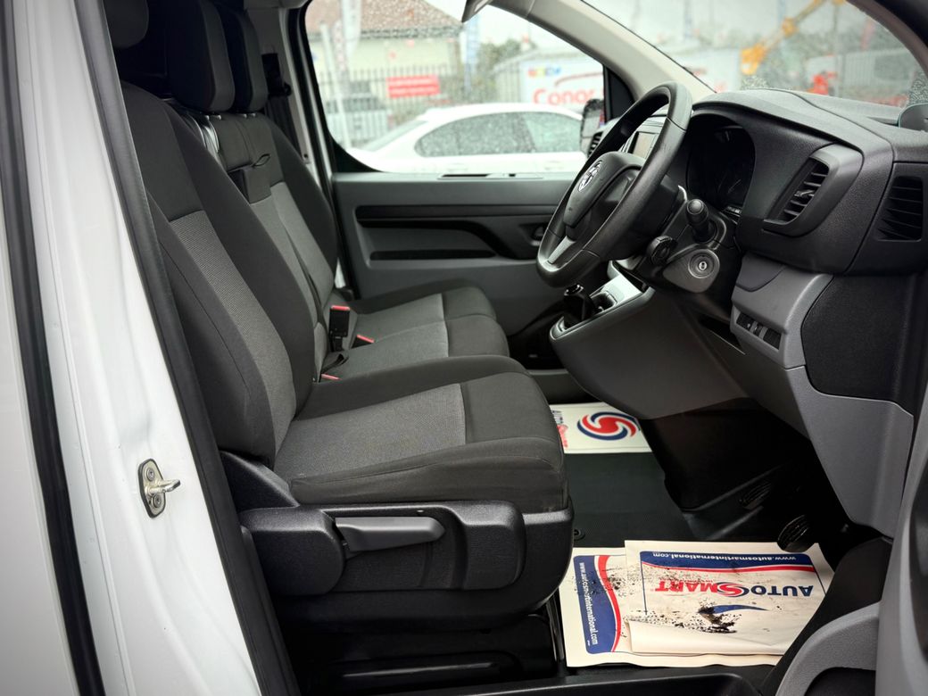 2023 Vauxhall Vivaro