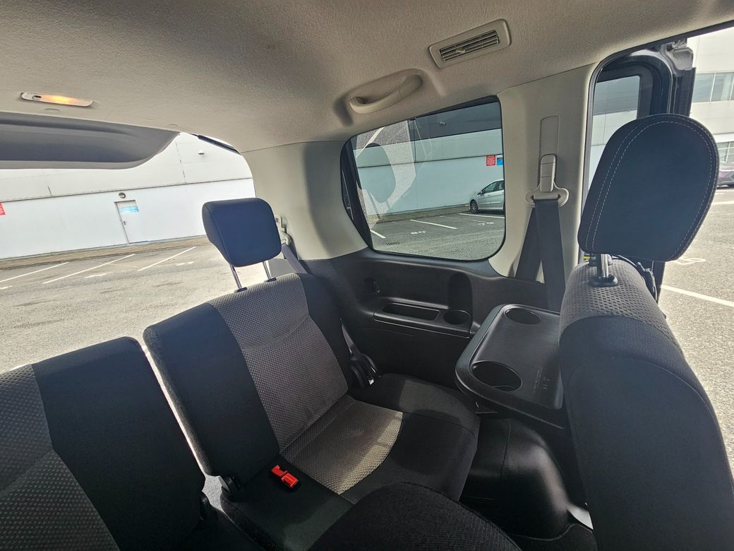 2014 Nissan Serena