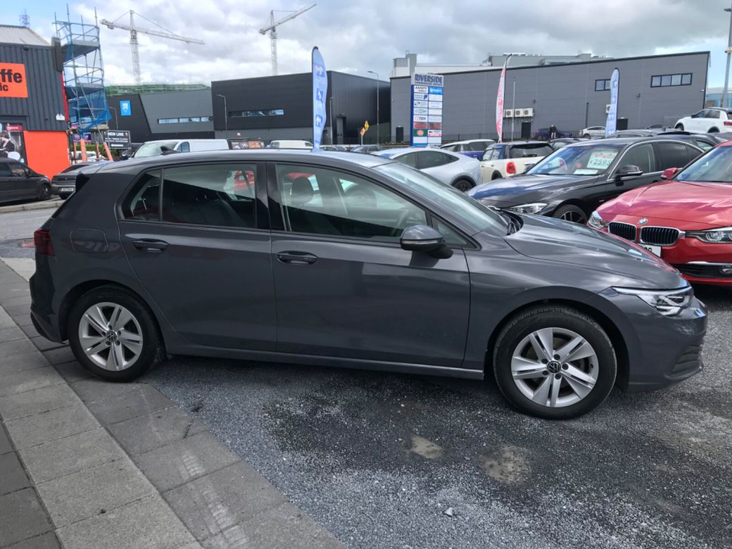 2023 Volkswagen Golf