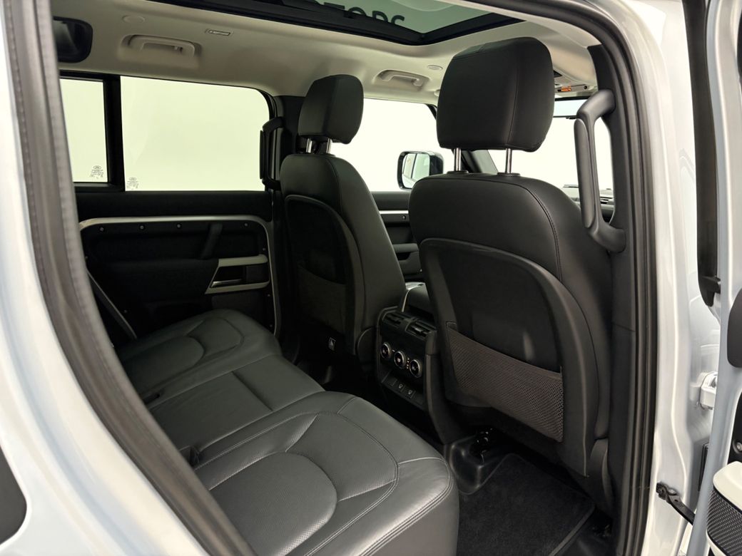 2022 Land Rover Defender