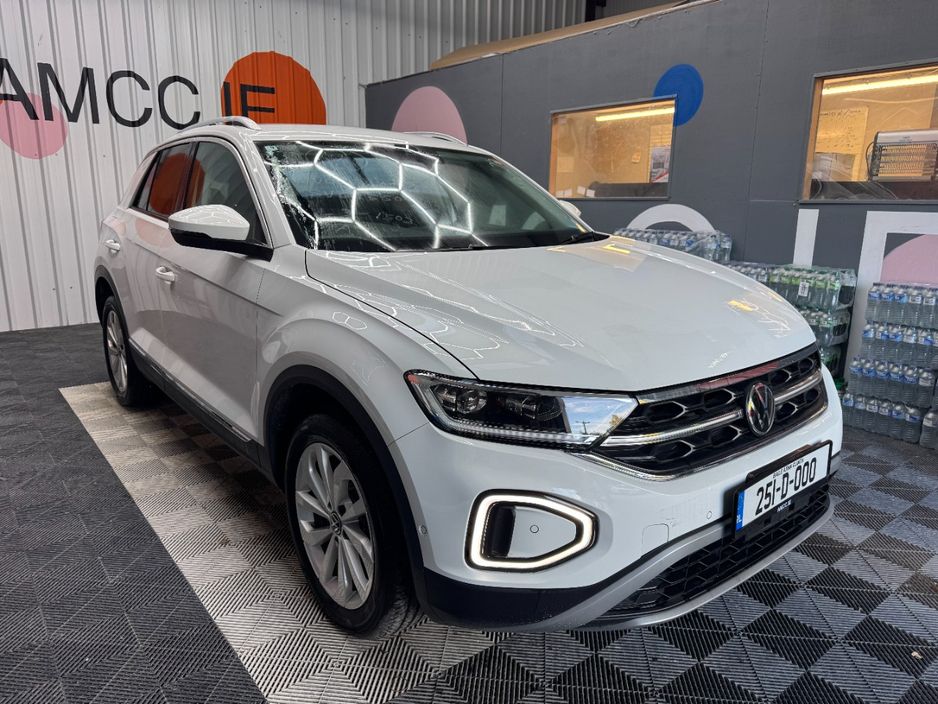 2025 Volkswagen T-Roc