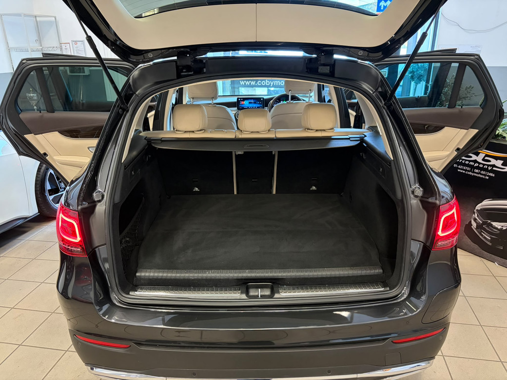 2021 Mercedes-Benz GLC Class