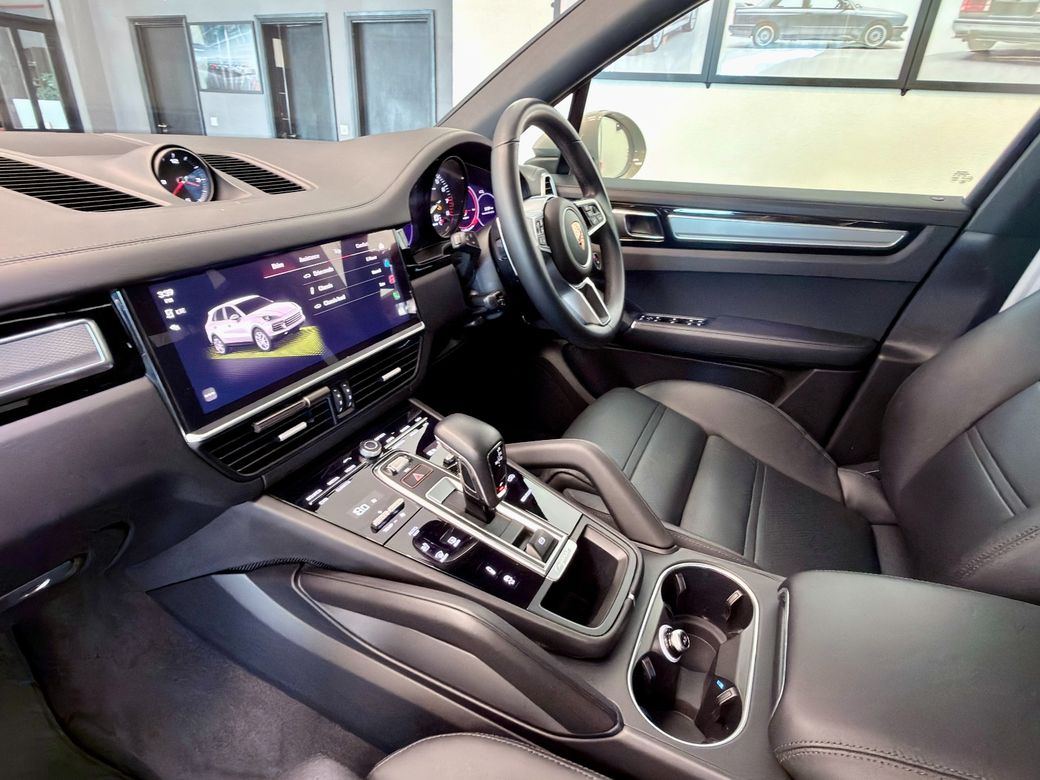 2023 Porsche Cayenne