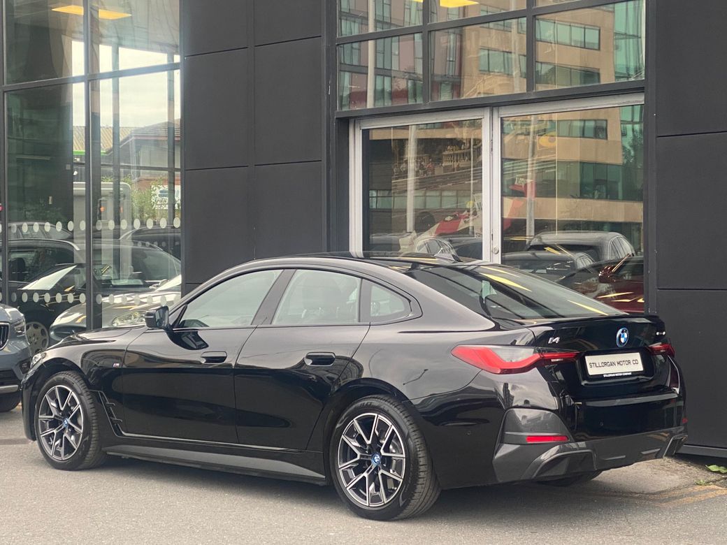 2023 BMW i4