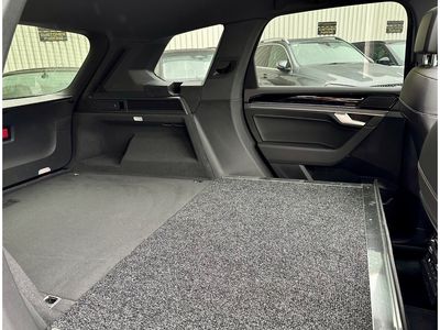 2025 Volkswagen Touareg