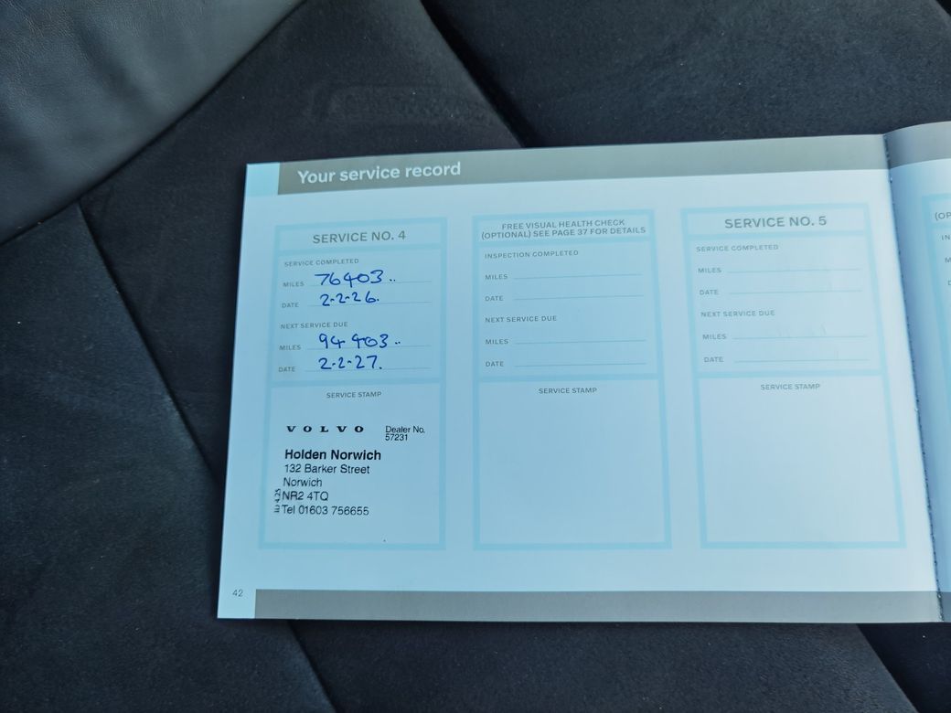2022 Volvo XC40