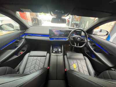 2024 BMW i5