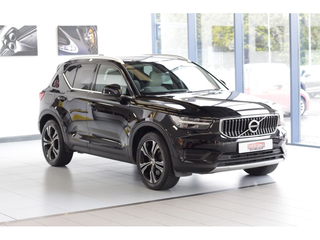 2022 Volvo XC40