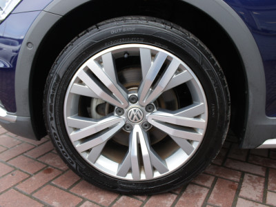 2019 Volkswagen Passat