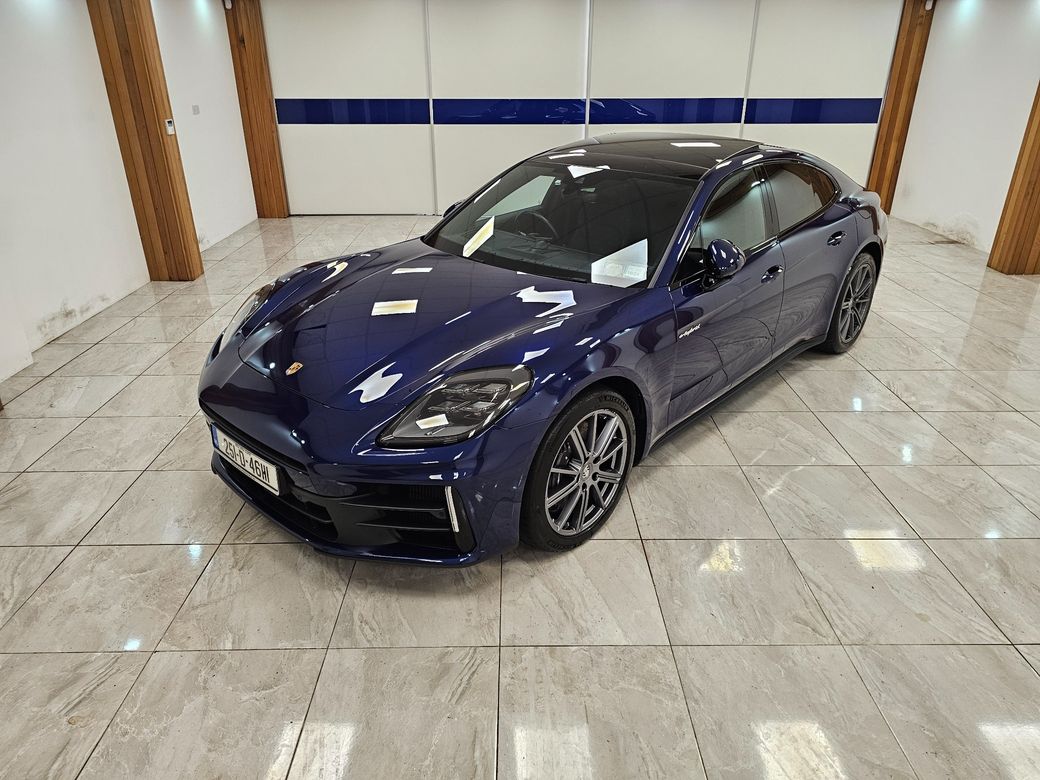 2025 Porsche Panamera