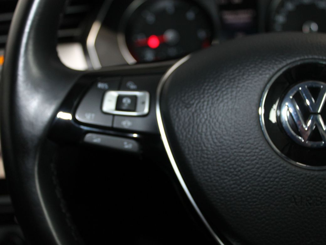 2019 Volkswagen Passat