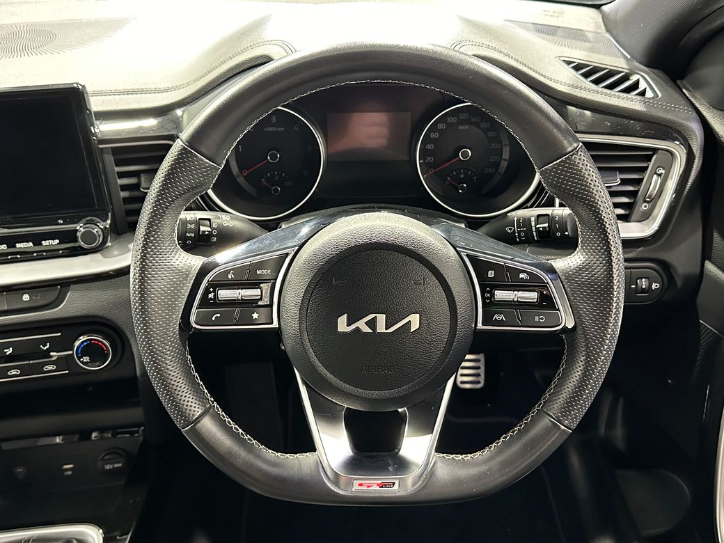 2023 Kia Ceed