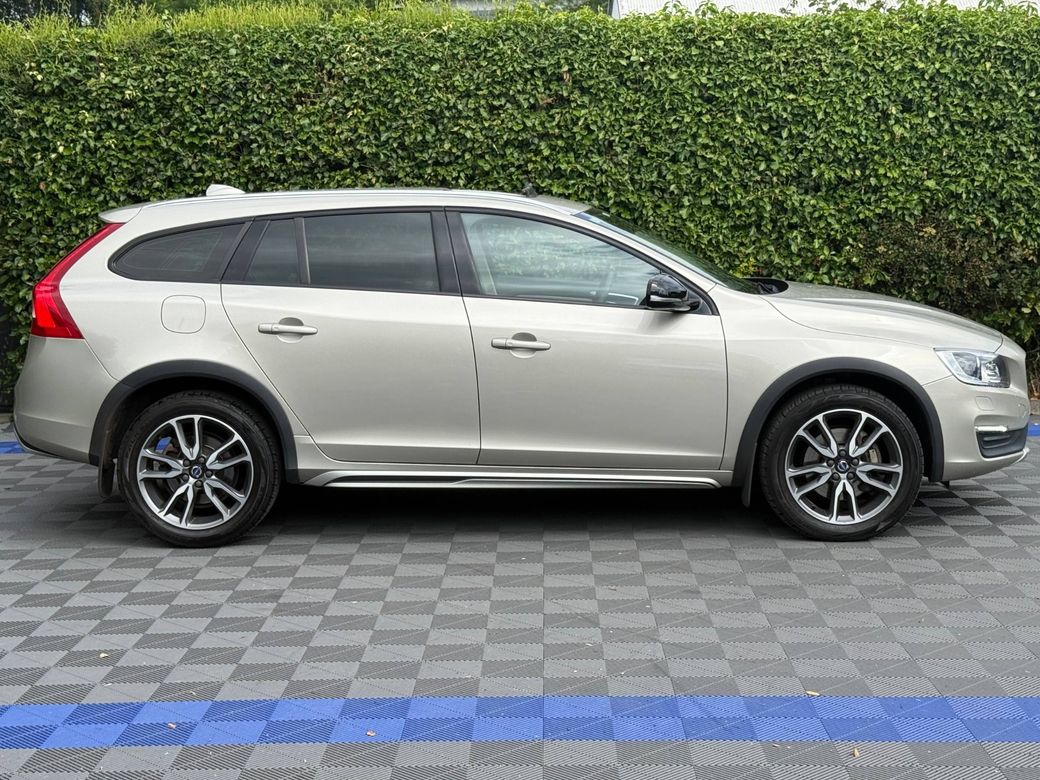 2018 Volvo V60