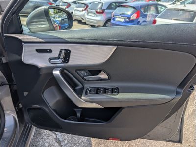 2020 Mercedes-Benz A 200