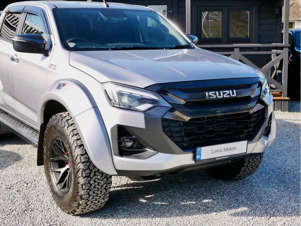 2025 Isuzu D-MAX