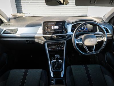 2023 Volkswagen T-Roc